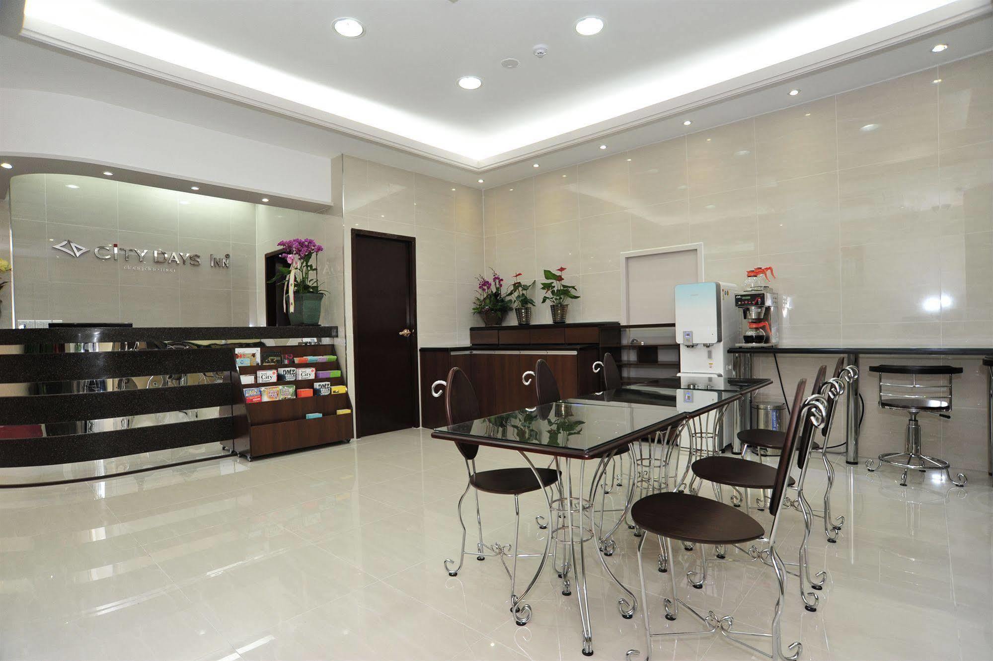 Global Inn Seoul Dongdaemun City Days Inn Seul Exterior foto