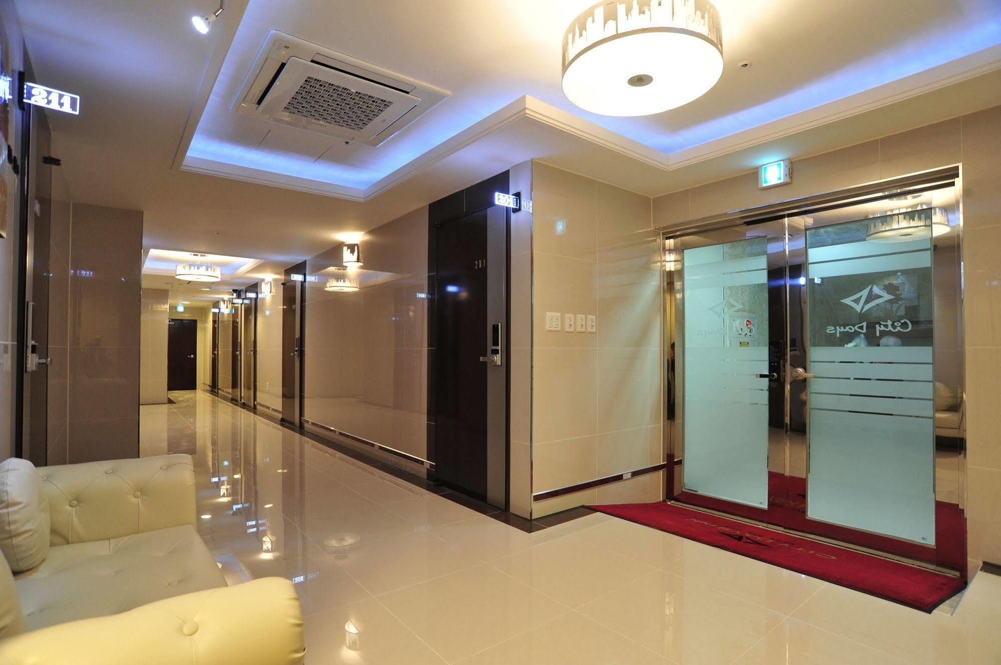 Global Inn Seoul Dongdaemun City Days Inn Seul Exterior foto