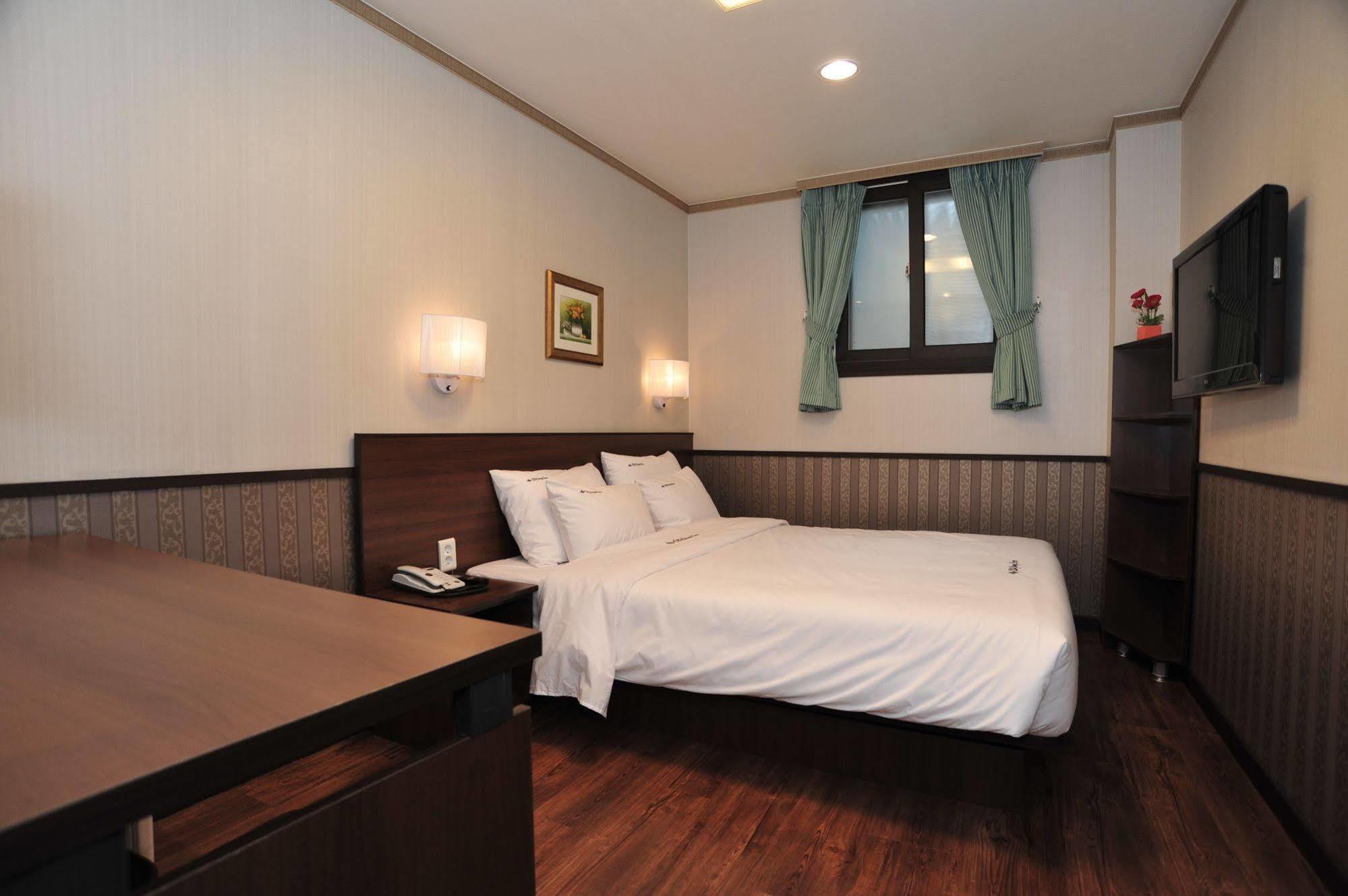 Global Inn Seoul Dongdaemun City Days Inn Seul Exterior foto